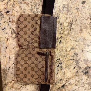 Gucci Belt/Sling GG Monogram